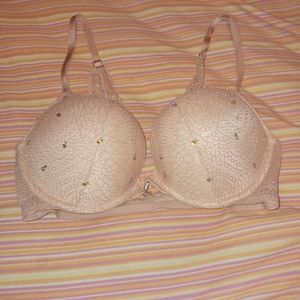 VS Pink bra